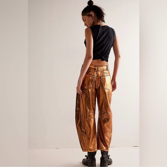 NWT We The Free x Free People Good Luck Gold Metallic Horseshoe Barrel Jeans - Picture 4 of 13